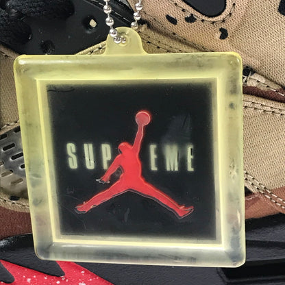 【中古品】【メンズ】 NIKE ナイキ × SUPREME シュプリーム AIR JORDAN 5 RETRO 824371-201 エアジョーダン 5 レトロ スニーカー 靴 160-260609-na-07-tagh サイズ：27.5cm US9.5 カラー：SUPREME/DESERT CAMO BAMBOO/BLACK-CLASSIC STONE 万代Net店