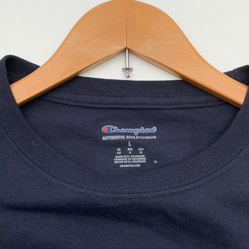 【中古品】【メンズ】 CHAMPION チャンピオン 長袖Tシャツ カットソー ロンT 目付き ブランド 古着 (fuz) 150-260606-gm-09-oto サイズ：L カラー：ネイビー 万代Net店