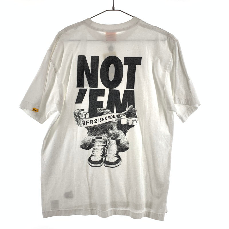 【中古美品】【メンズ】 #FR2 × SNKRDUNK エフアールツー スニーカーダンク NOT’EM T-shirt 'White' Tシャツ 142-260430-ts-01-otoh サイズ：M カラー：ホワイト 万代Net店