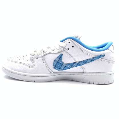 【中古美品】【メンズ】 Nicole Hause×Nike ニコールハウゼ ナイキ SB Dunk Low Pro FZ8802 100 ''Victory of The People UnivercityBlue'' スニーカー 靴 160-260502-ts-08-otoh カラー：ホワイト / ユニバーシティブルー 万代Net店