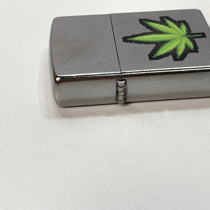 【中古美品】【メンズ】 ZIPPO ジッポ Z207-112484 DIGITAL WEED 23年製 オイルライター 206-250927-gm-21-fuz カラー：シルバー 万代Net店