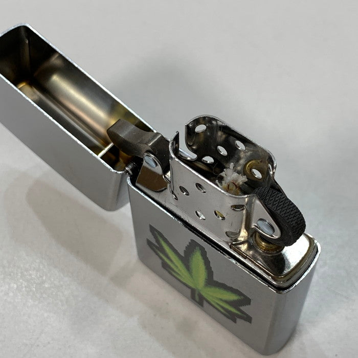 【中古美品】【メンズ】 ZIPPO ジッポ Z207-112484 DIGITAL WEED 23年製 オイルライター 206-250927-gm-21-fuz カラー：シルバー 万代Net店