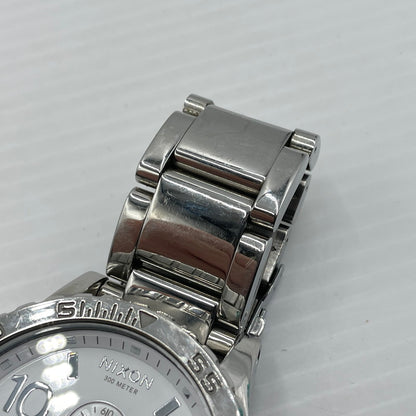 【中古品】【メンズ】 NIXON ニクソン CHRONO 51-30 クロノ ウォッチ 腕時計 メタルベルト ステンレススチール 197-260826-ko-06-teih カラー：シルバー/ホワイト 万代Net店