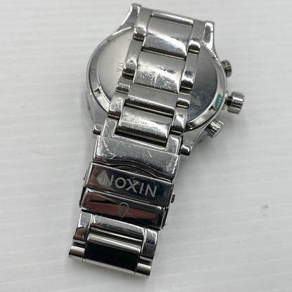 【中古品】【メンズ】 NIXON ニクソン CHRONO 51-30 クロノ ウォッチ 腕時計 メタルベルト ステンレススチール 197-260826-ko-06-teih カラー：シルバー/ホワイト 万代Net店