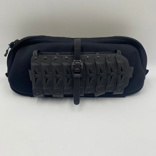 【中古品】【メンズ】 JUNYA WATANABE COMME des GARCONS MAN ジュンヤワタナベコムデギャルソンマン 23AW 別注 コラボ INNERRAUM BAG WL-K202 インナーラウムバッグ ショルダーバッグ ウエストポーチ カバン 168-250630-KS-06-tei 万代Net店