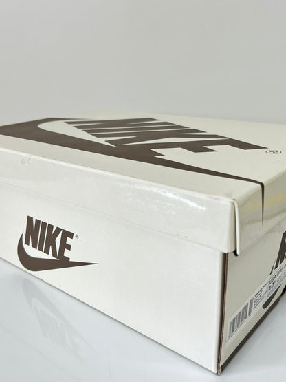 【中古美品】【メンズ】 NIKE ナイキ × TRAVIS SCOTT トラビス・スコット 別注 コラボ WMNS AIR JORDAN 1 LOW OG SP DZ4137-700 エア ジョーダン 1 ロー スニーカー 靴 160-260801-kk-05-hon カラー：CANARY/RACER BLUE-LIGHT SILVER 万代Net店