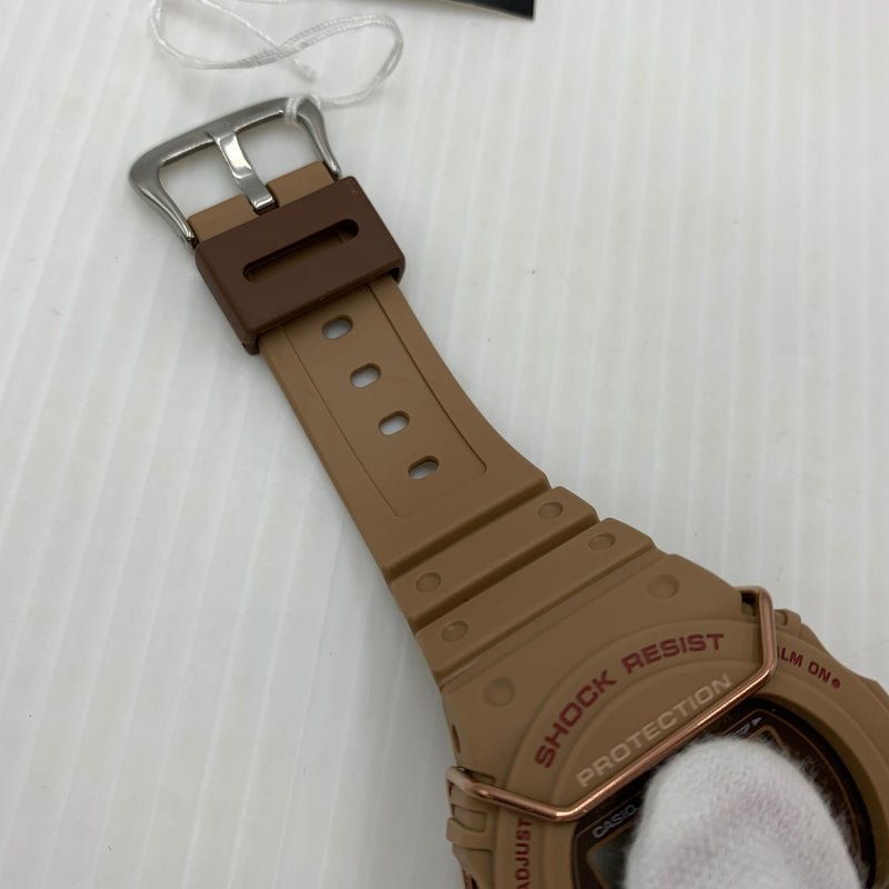 【中古品】【メンズ】 CASIO カシオ 5700 TONE ON TONE SERIES DEGITAL G-SHOCK DW-5700PT-5 トーン オン トーン シリーズ デジタル ジーショック 腕時計 196-260814-yo-09-tei カラー：ブラウン 万代Net店