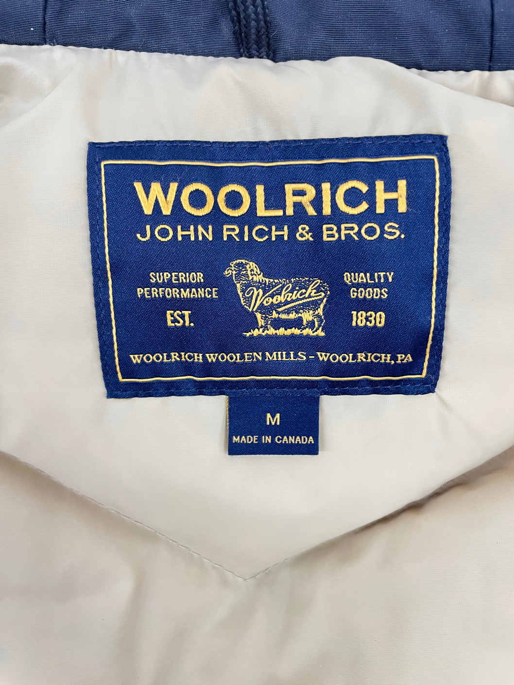 【中古品】【メンズ】 WOOLRICH ウールリッチ アークティックパーカー ダウンジャケット 169-250310-MI-06-yok サイズ：M カラー：ブラック系 万代Net店