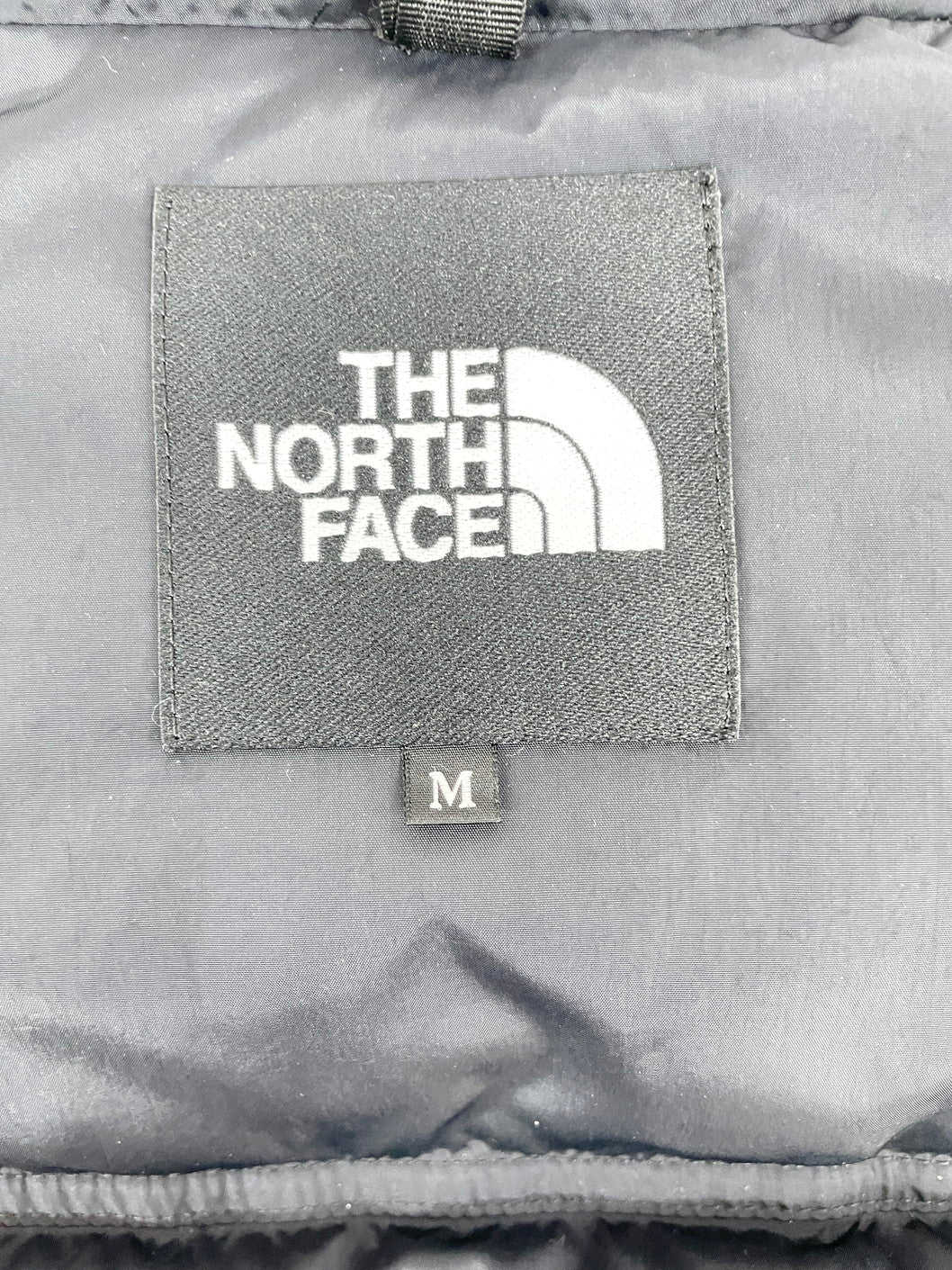 【中古品】【メンズ】 THE NORTH FACE ザ・ノースフェイス ダウンジャケット ヌプシジャケット ND91841 144-250312-MI-03-yok サイズ：M カラー：カーキー系 万代Net店