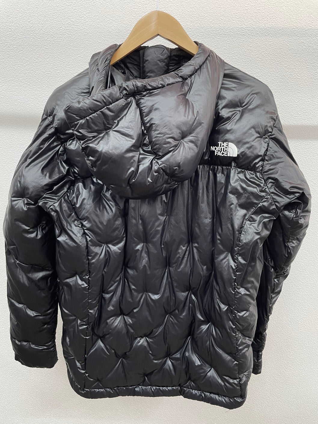 【中古品】【メンズ】 THE NORTH FACE ザ・ノースフェイス ポラリスインサレーテッドフーディー ダウンジャケット アウター NY81902 144-250116-NK-06-yok サイズ：M カラー：ブラック系 万代Net店