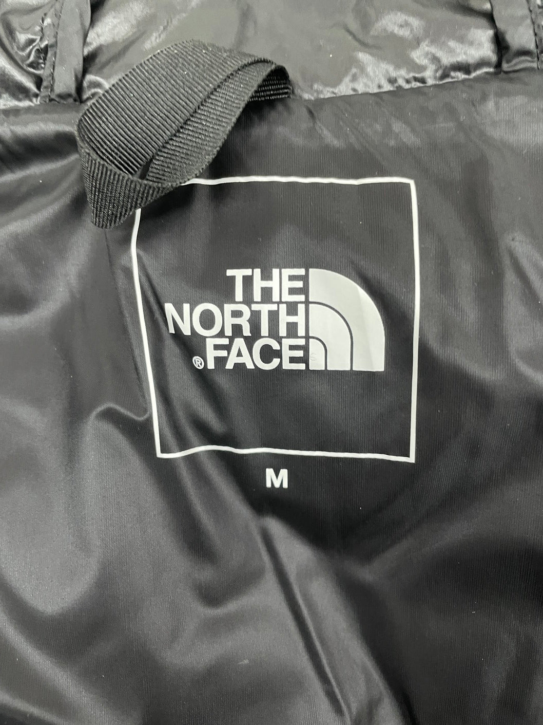 【中古品】【メンズ】 THE NORTH FACE ザ・ノースフェイス ポラリスインサレーテッドフーディー ダウンジャケット アウター NY81902 144-250116-NK-06-yok サイズ：M カラー：ブラック系 万代Net店