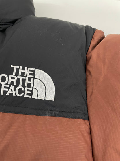 【中古品】【メンズ】 THE NORTH FACE ザ・ノースフェイス NUPTSE JACKET ヌプシジャケット ダウン ND92335 アウター 144-250116-NK-07-yok サイズ：XL カラー：ブラウン系 万代Net店