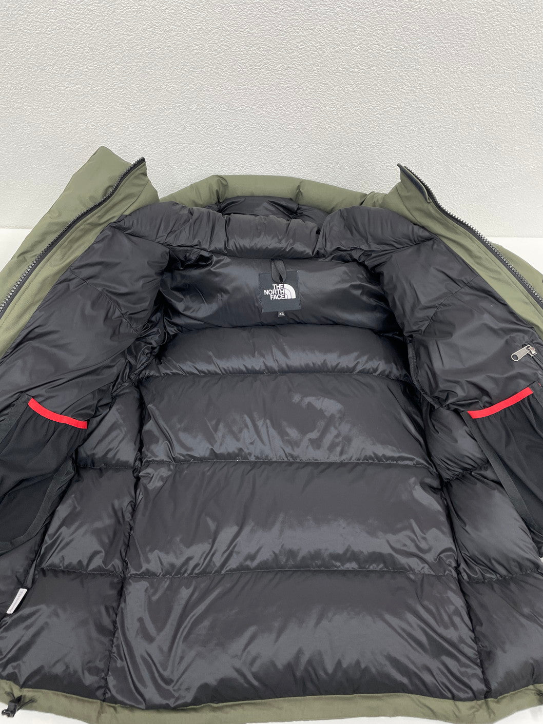 【中古品】【メンズ】 THE NORTH FACE ザ・ノースフェイス BALTRO LIGHT JACKET バルトロライトジャケット ND91950 ダウンジャケット アウター 144-250121-NK-03-yok サイズ：XL カラー：カーキ系 万代Net店