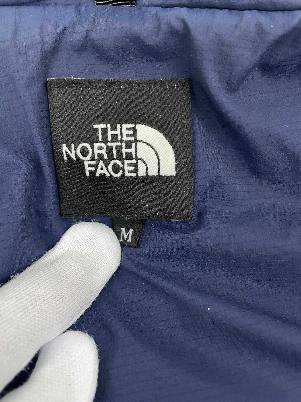 【中古品】【メンズ】 THE NORTH FACE ザ・ノースフェイス NY81831　TRANGO PARKA トランゴパーカ  アウター 144-250212-IM-01-yok サイズ：M カラー：ネイビー系 万代Net店