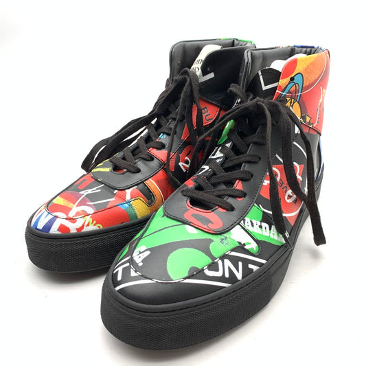【中古品】【メンズ】 VIVIENNE WESTWOOD CLASSIC TRAINER HIGH ヴィヴィアンウエストウッド ハイカット スニーカー シューズ 靴 ブランド (fuz) 162-260524-gm-19-kit サイズ：40 カラー：ブラック 総柄 万代Net店