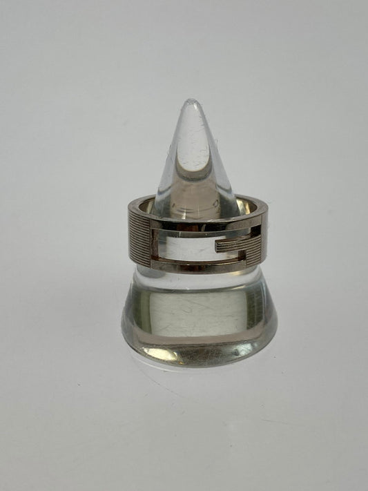 【中古品】【メンズ/レディース】 GUCCI グッチ ブランデッド リング 032660 指輪 メンズ レディース アクセサリー シルバー925 182-250918-em-08-min サイズ：18 カラー：シルバー 万代Net店