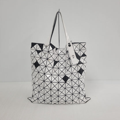 【現状渡し品】【メンズ/レディース】 BAO BAO ISSEY MIYAKE バオ バオ イッセイ ミヤケ TOTE BAG BB55-AG002 トート バッグ 鞄 カバン 188-250820-ay-16-izu カラー：ホワイト 万代Net店