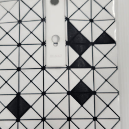 【現状渡し品】【メンズ/レディース】 BAO BAO ISSEY MIYAKE バオ バオ イッセイ ミヤケ TOTE BAG BB55-AG002 トート バッグ 鞄 カバン 188-250820-ay-16-izu カラー：ホワイト 万代Net店