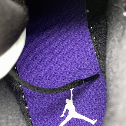 【中古品】【メンズ】 NIKE ナイキ HJ5911-105 AIR JORDAN 1 MID ”METALLIC　PURPLE” エアジョーダン 1 ミッド スニーカー 160-260412-gm-40-fuz サイズ：26.5cm カラー：ホワイト パープル 万代Net店