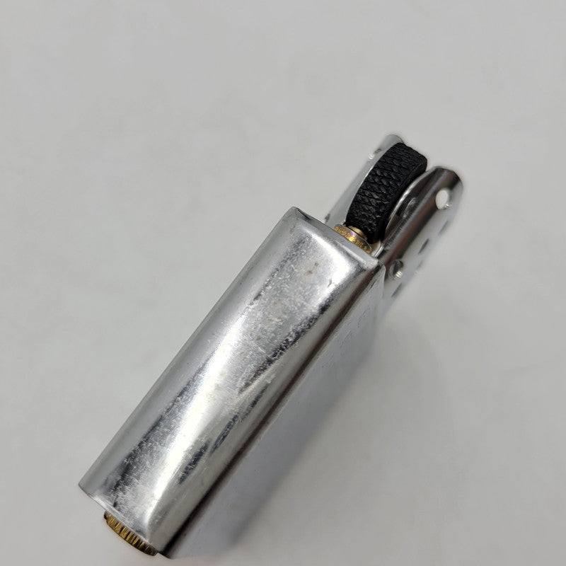 【中古品】【メンズ/レディース】 ZIPPO ジッポ EVANGELION OIL LIGHTER エヴァンゲリオン オイルライター ロンギヌスの槍 喫煙具 206-250921-as-01-izu カラー：シルバー 万代Net店