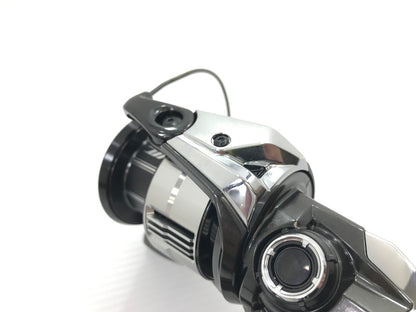 【中古品】 SHIMANO シマノ 23 VANQUISH ヴァンキッシュ C3000XG スピニングリール 釣り 釣り具等 134-260623-yk-04-tag 万代Net店