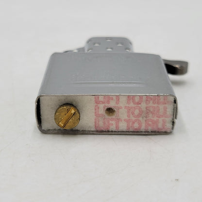 【中古品】【メンズ/レディース】 ZIPPO ジッポ EVANGELION OIL LIGHTER エヴァンゲリオン オイルライター ロンギヌスの槍 喫煙具 206-250921-as-01-izu カラー：シルバー 万代Net店