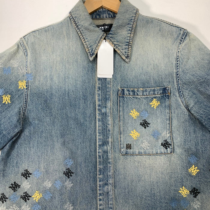 【中古美品】【メンズ】 AMIRI アミリ MA QUAD EMBROIDERED SHIRT 半袖 デニムシャツ トップス ブランド 古着 141-260329-gm-40-fuz サイズ：M カラー：インディゴ 万代Net店