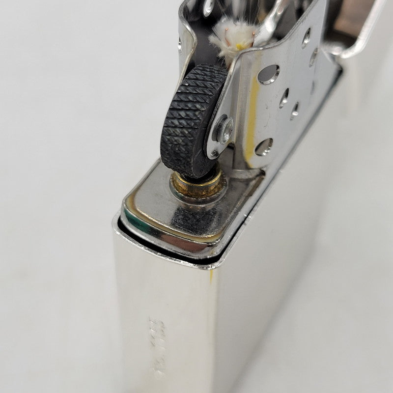 【中古品】【メンズ/レディース】 ZIPPO ジッポ EVASTORE ORIGINAL NERV OIL LIGHTER エヴァストア オリジナル オイルライター リバイバル版 喫煙具 206-250921-as-02-izu カラー：シルバー 万代Net店