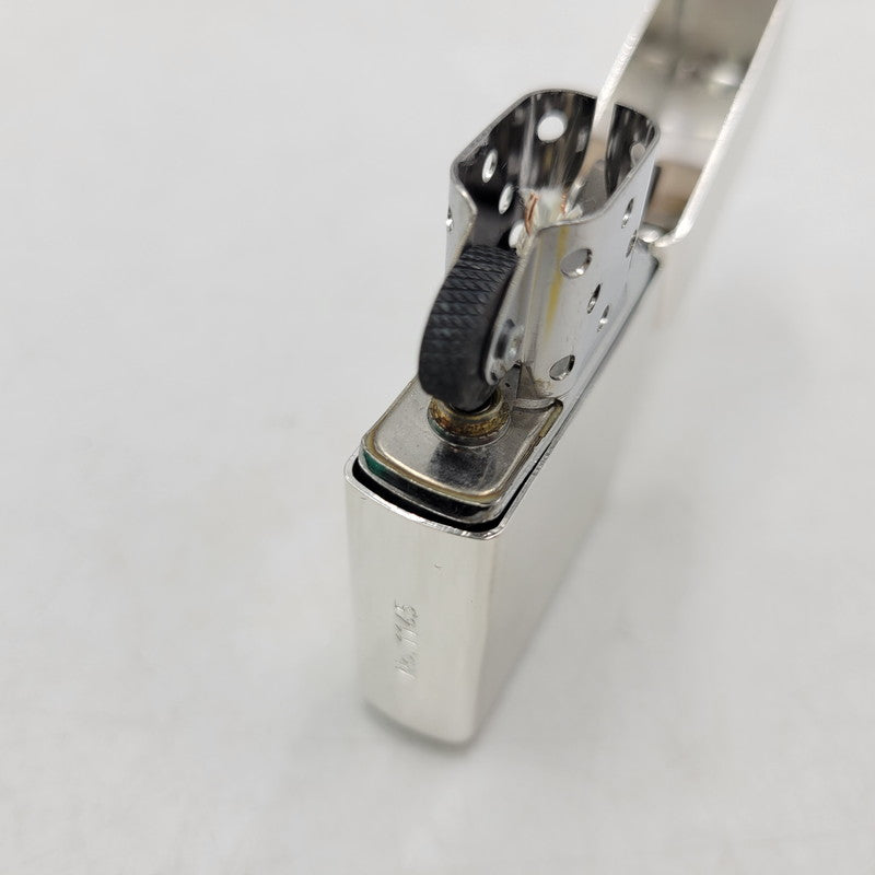 【中古品】【メンズ/レディース】 ZIPPO ジッポ EVASTORE ORIGINAL NERV OIL LIGHTER エヴァストア オリジナル オイルライター リバイバル版 喫煙具 206-250921-as-03-izu カラー：シルバー 万代Net店