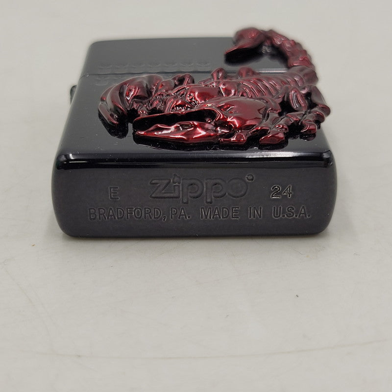 【中古品】【メンズ/レディース】 ZIPPO ジッポ VENOM SCORPION OIL LIGHTER ヴェノム スコーピオン オイルライター 喫煙具 206-250921-as-04-izu カラー：ブラック×レッド 万代Net店