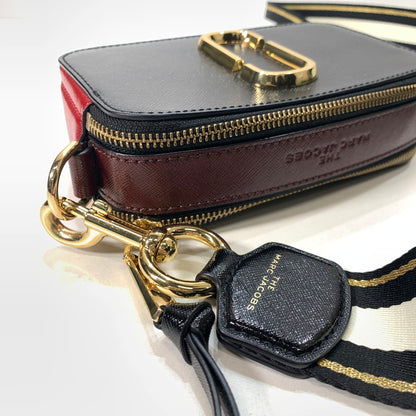 【中古品】【レディース】 MARC JACOBS マークジェイコブス THE SNAPSHOT DTM スナップショット ショルダーバッグ ブランド カバン 180-260214-gm-31-fuz カラー：ブラック レッド 万代Net店