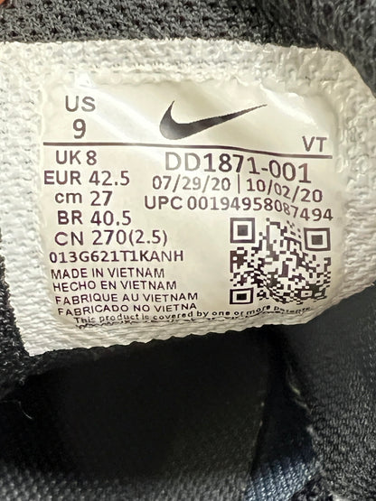 【現状渡し品】【メンズ】 NIKE ナイキ × KIM JONES キム・ジョーンズ 別注 コラボ AIR MAX 95 DD1871-001 エアマックス95 スニーカー 靴 160-260822-YS-18-hon サイズ：27 カラー：ダークグレー 万代Net店