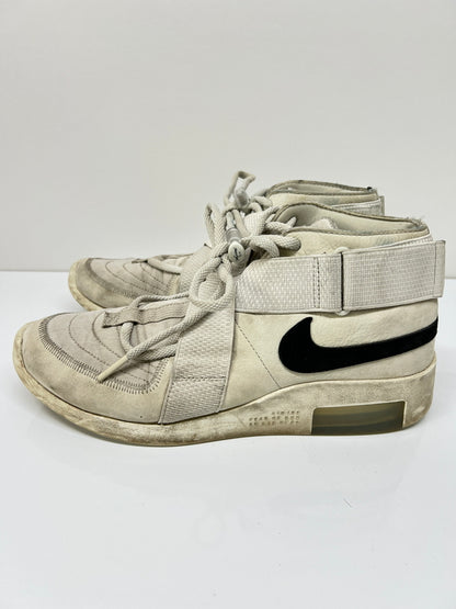 【現状渡し品】【メンズ】 NIKE ナイキ× FEAR OF GOD フィアオブゴッド RAID LIGHT BONE BLACK-SAIL AT8087-001 レイド ライトボーン ブラック セイル スニーカー 靴 160-260822-YS-21-hon サイズ：28 カラー：LIGHT BONE/BLACK-SAIL 万代Net店