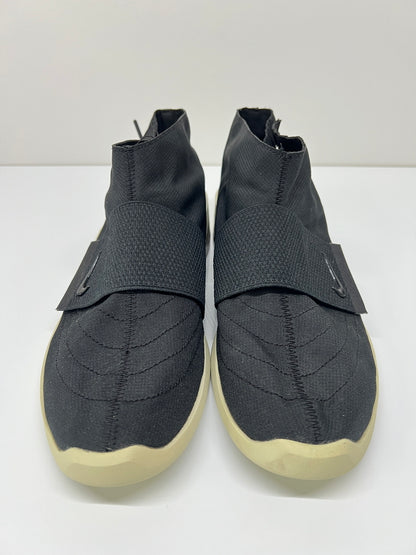 【中古品】【メンズ】 NIKE ナイキ AIR FEAR OF GOD MOC AT8086-002 エア フィア オブ ゴッド モック スニーカー 靴 シューズ 160-260822-SH-01-hon サイズ：29cm US11 カラー：BLACK/BLACK-FOSSIL 万代Net店
