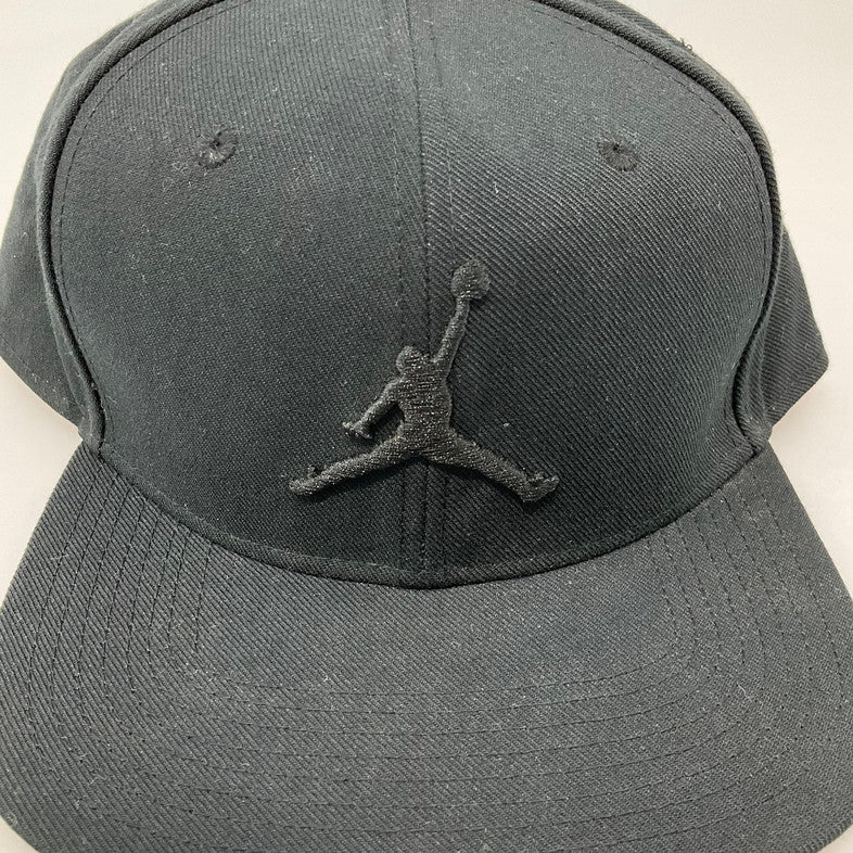 【中古品】【メンズ】 AIR JORDAN JAMPMANキャップ 185-260502-SS-04-iwa カラー：ブラック 万代Net店