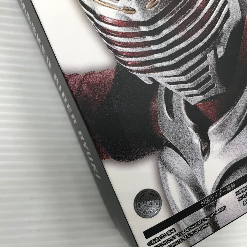 【中古美品】 S.H.Figuarts 真骨彫製法 仮面ライダー龍騎 （再販） 未開封 042-260707-ti-14-tagh 万代Net店