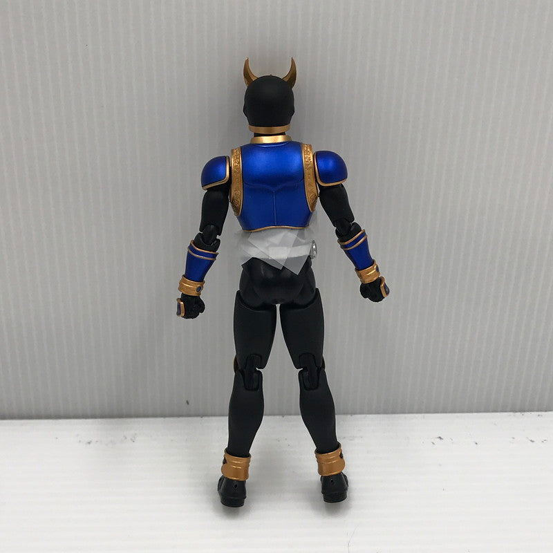【中古品】 S.H.Figuarts 真骨彫製法 仮面ライダークウガ ライジングドラゴン 開封済み 本体に多少の塗装のはがれあり 042-260709-ti-03-tagh 万代Net店