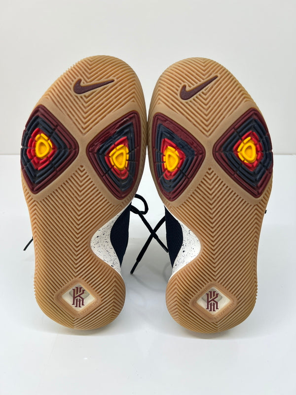 【現状渡し品】【レディース】 NIKE ナイキ KYRIE 3 OBSIDIAN 852396-400 カイリー3 オブシディアン スニーカー 靴 シューズ 160-260822-SH-12-hon サイズ：25.5cm US7.5 カラー：ネイビー 万代Net店