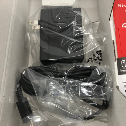 【未使用品】 Nintendo Switch Lite コーラル スイッチ ライト 034-260914-ns-25-tei 万代Net店