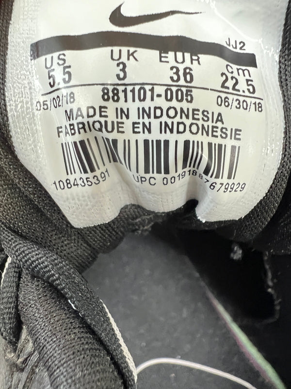 【中古品】【レディース】 NIKE ナイキ WMNS AIR MAX 1 SE JUST DO IT 881101-005 ウィメンズ エアマックス 1 エスイー ジャストドゥイット スニーカー 160-260822-SH-14-hon サイズ：22.5cm US5.5 カラー：ブラック 万代Net店
