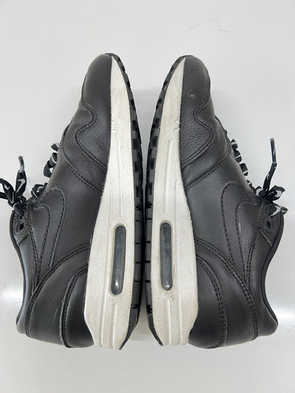 【中古品】【レディース】 NIKE ナイキ WMNS AIR MAX 1 SE JUST DO IT 881101-005 ウィメンズ エアマックス 1 エスイー ジャストドゥイット スニーカー 160-260822-SH-14-hon サイズ：22.5cm US5.5 カラー：ブラック 万代Net店