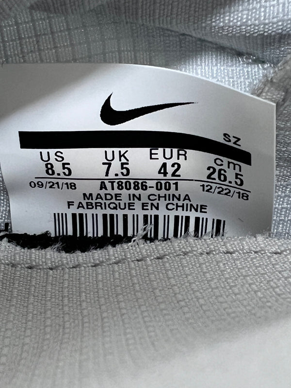 【中古品】【メンズ】 NIKE ナイキ×FEAR OF GOD フィア オブ ゴッド 別注 コラボ MOC PURE PLATINUM AT8086-001モック ピュアプラチナム スニーカー 靴 160-260822-SH-15-hon サイズ：26.5cm US8.5 カラー：グレー 万代Net店