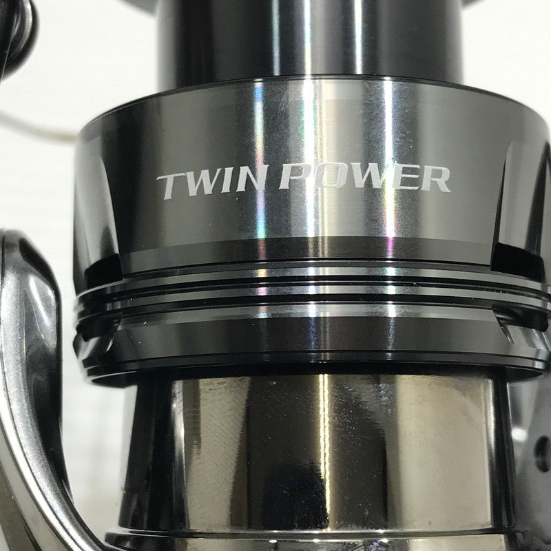 【中古品】SHIMANO シマノ 24 TWINPOWER ツインパワー C5000XG スピニングリール 釣り 釣り具等 134-251121-yk-02-tag 万代Net店