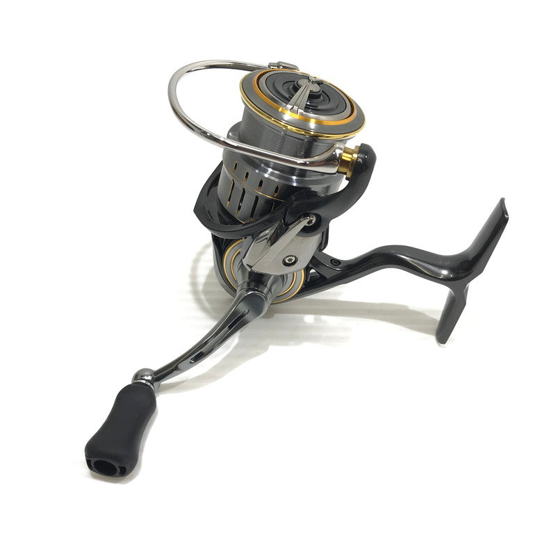 【中古品】DAIWA ダイワ 21 LUVIAS AIRITY ルビアスエアリティー FC LT2000S-P スピニングリール 釣り 釣り具等 134-251121-yk-03-tag 万代Net店