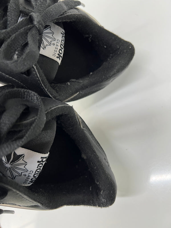 【中古品】【メンズ】 REEBOK リーボック CL LEATHER MU BLACK DV8629 クラシックレザーエムユーブラック スニーカー 靴 163-260824-YS-02-hon サイズ：29 カラー：ブラック 万代Net店