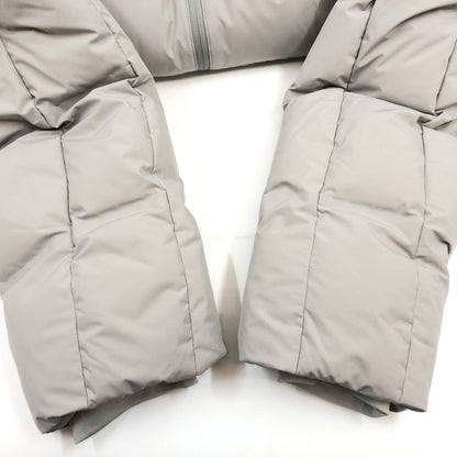 【中古品】【メンズ】 UNIQLO ユニクロ SEAMLESS DOWN PARKA シームレス ダウンパーカー ダウンジャケット アウター 147-261017-hn-12-fur サイズ：XL カラー：グレー 万代Net店