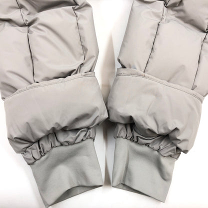 【中古品】【メンズ】 UNIQLO ユニクロ SEAMLESS DOWN PARKA シームレス ダウンパーカー ダウンジャケット アウター 147-261017-hn-12-fur サイズ：XL カラー：グレー 万代Net店