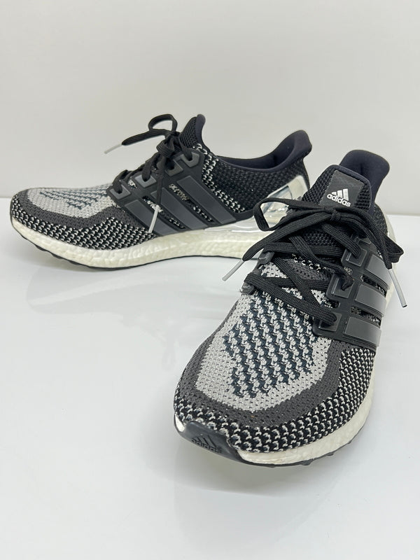 【中古品】【メンズ】 ADIDAS アディダス ULTRA BOOST LTD CELEB BB4077 ウルトラブーストフォアセレブレーションスニーカー 靴 161-260824-YS-04-hon サイズ：28 カラー：BLACK/SILVER 万代Net店