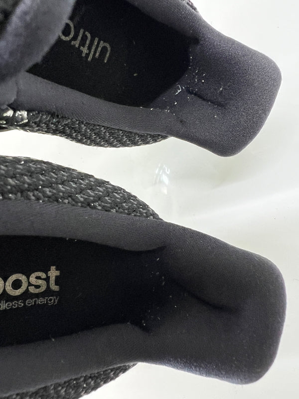 【中古品】【メンズ】 ADIDAS アディダス ULTRA BOOST LTD CELEB BB4077 ウルトラブーストフォアセレブレーションスニーカー 靴 161-260824-YS-04-hon サイズ：28 カラー：BLACK/SILVER 万代Net店