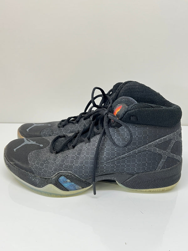 【中古品】【メンズ】 NIKE ナイキ AIR JORDAN XXX BLACK CAT 811006-010 エアジョーダン30 ブラックキャット スニーカー 靴 160-260824-YS-06-hon サイズ：28 カラー：BLACK/ANTHRACITE-BLACK-WHITE 万代Net店